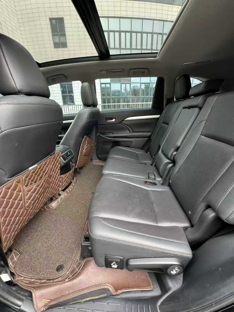 佛山19年丰田汉兰达6