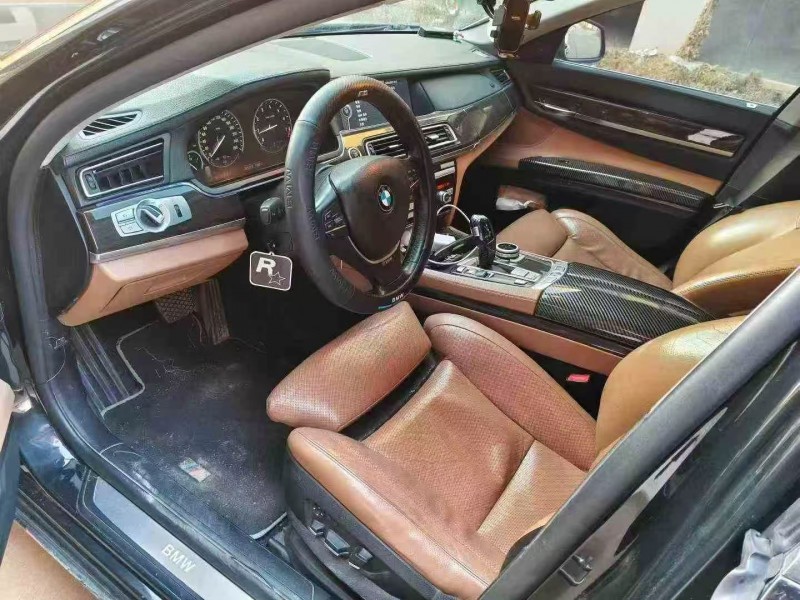 菏泽11年宝马7系8