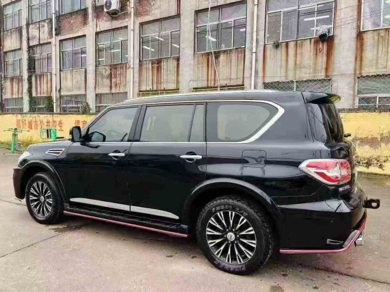 济宁17年日产途乐7