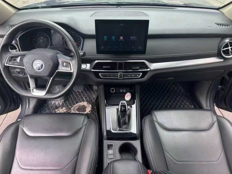 佛山20年比亚迪宋4