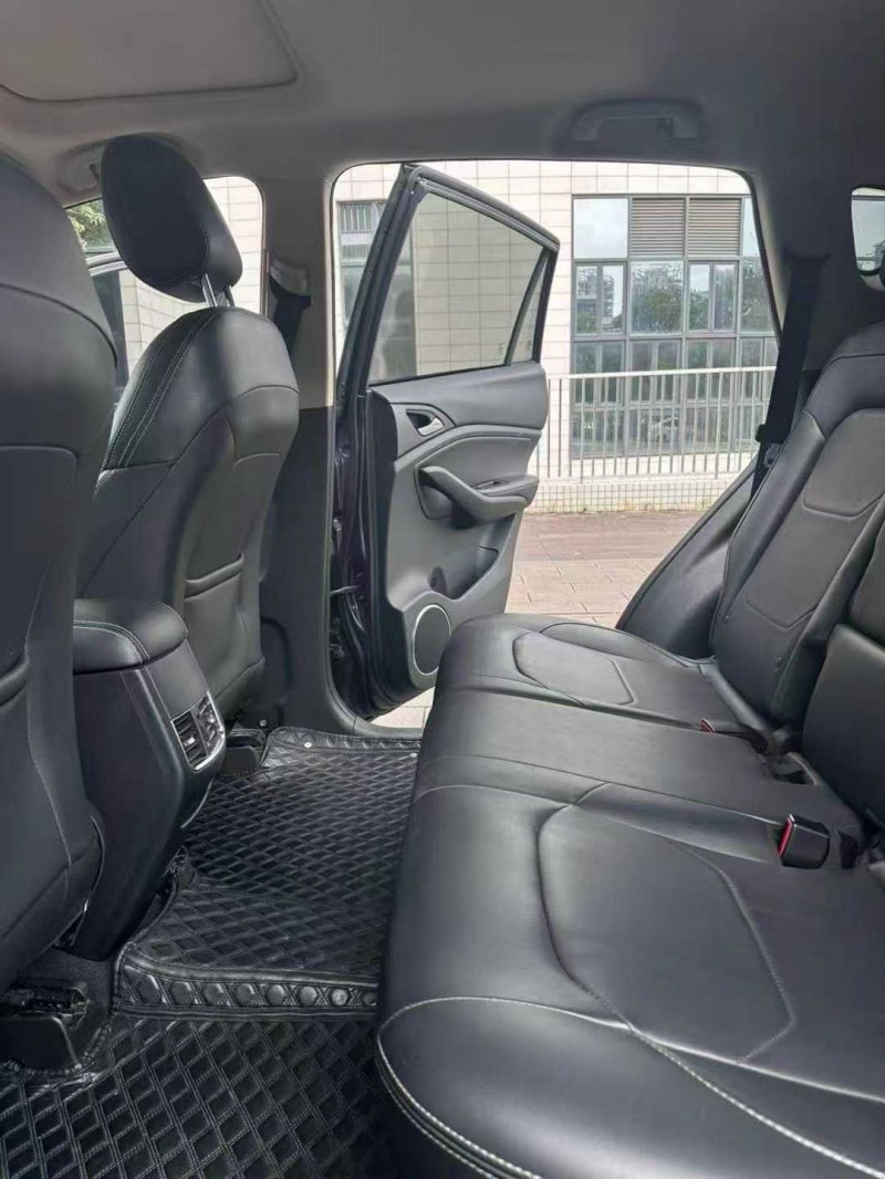 佛山20年比亚迪宋5