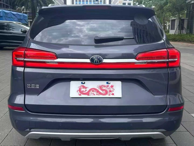 佛山20年比亚迪宋9