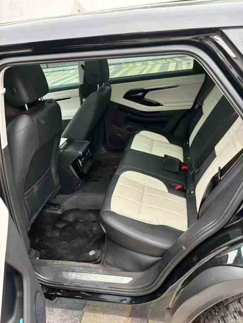 新余23年路虎极光6