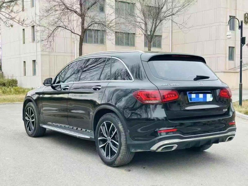 济宁21年奔驰GLC9