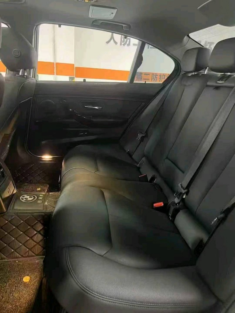 济南17年宝马3系7