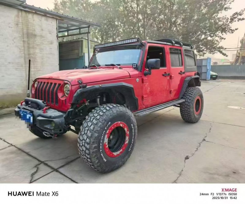 保定17年Jeep牧马人3