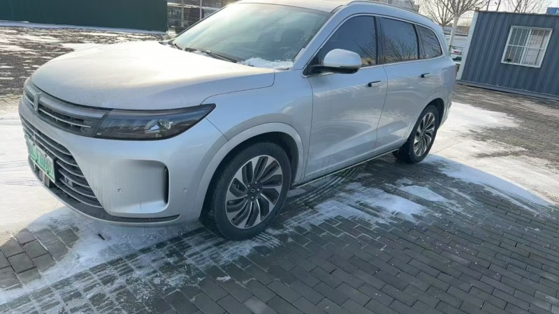 济南23年华为智选问界3