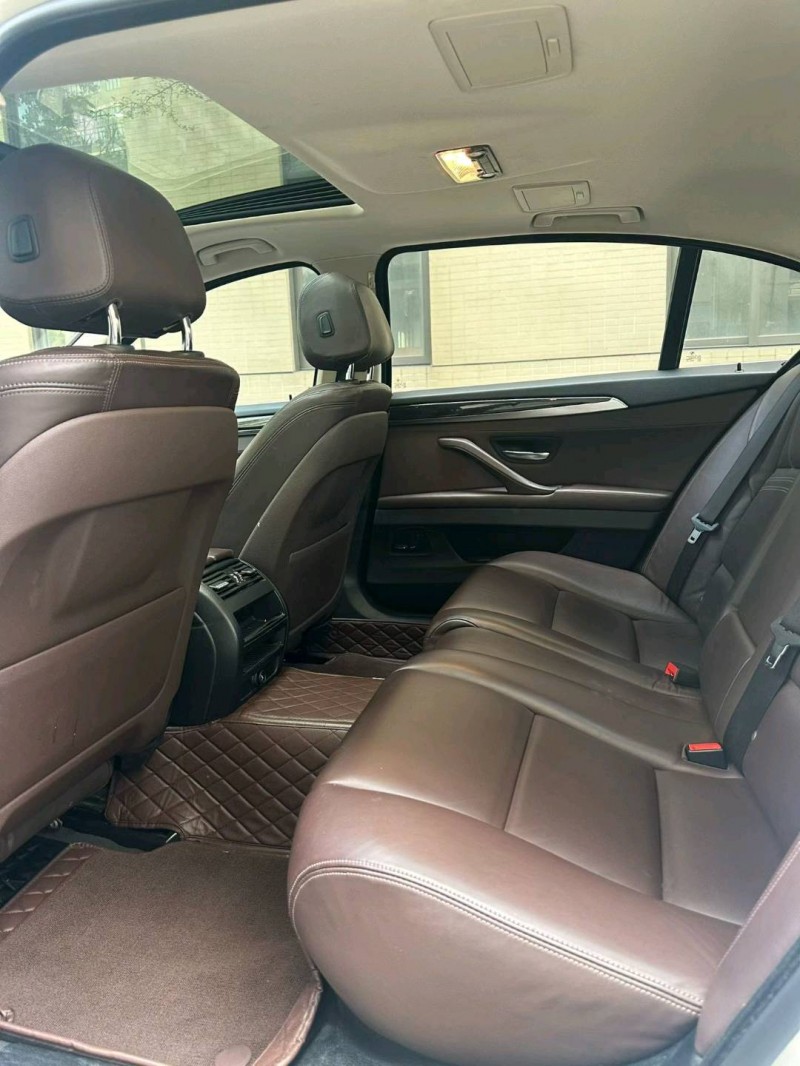 佛山16年宝马5系9