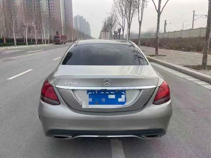 济宁19年奔驰C9