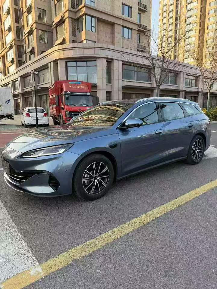 枣庄25年比亚迪海豹3