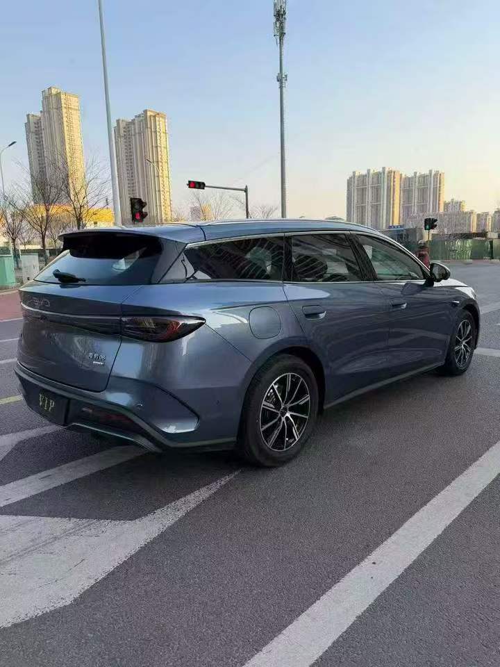 枣庄25年比亚迪海豹7