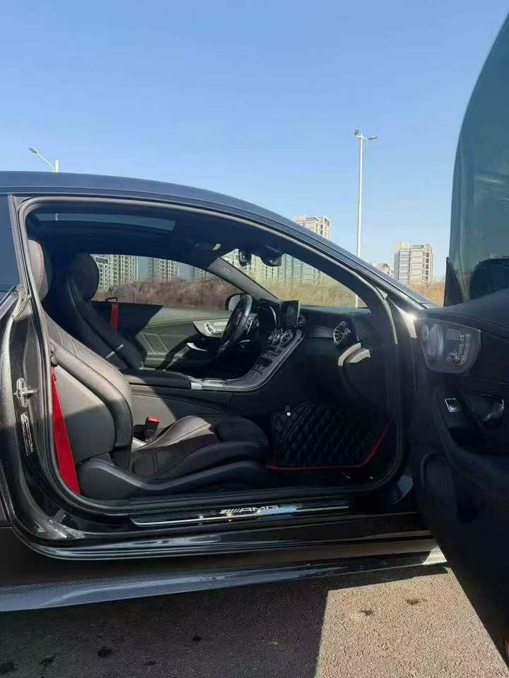 邯郸21年奔驰AMG4