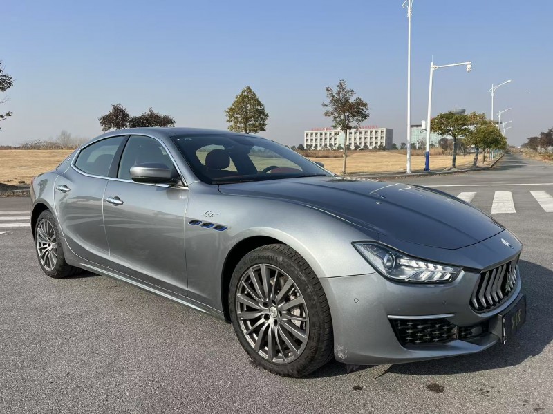 苏州22年玛莎拉蒂Ghibli2