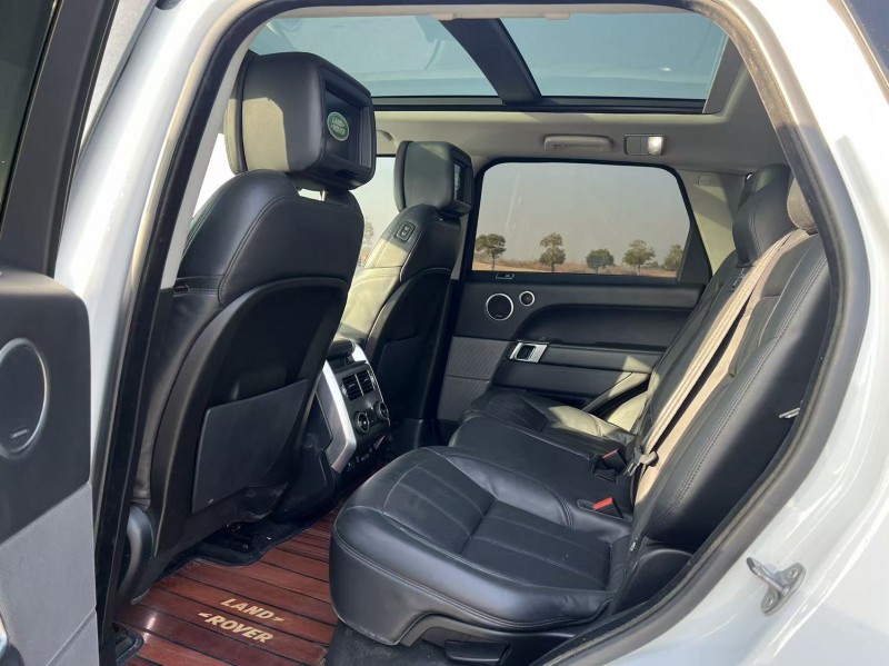 徐州18年路虎揽胜运动2