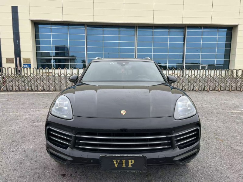 常州18年保时捷卡宴1