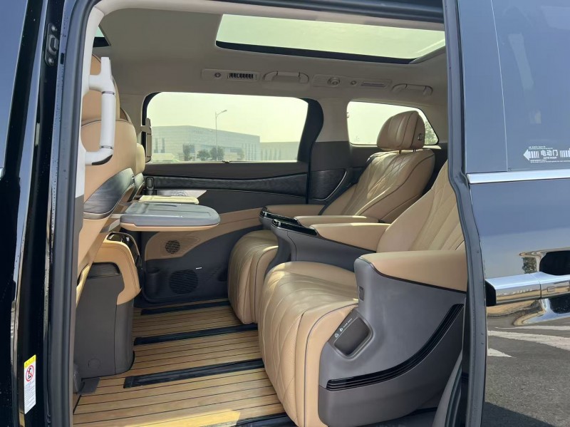 常州24年腾势D93