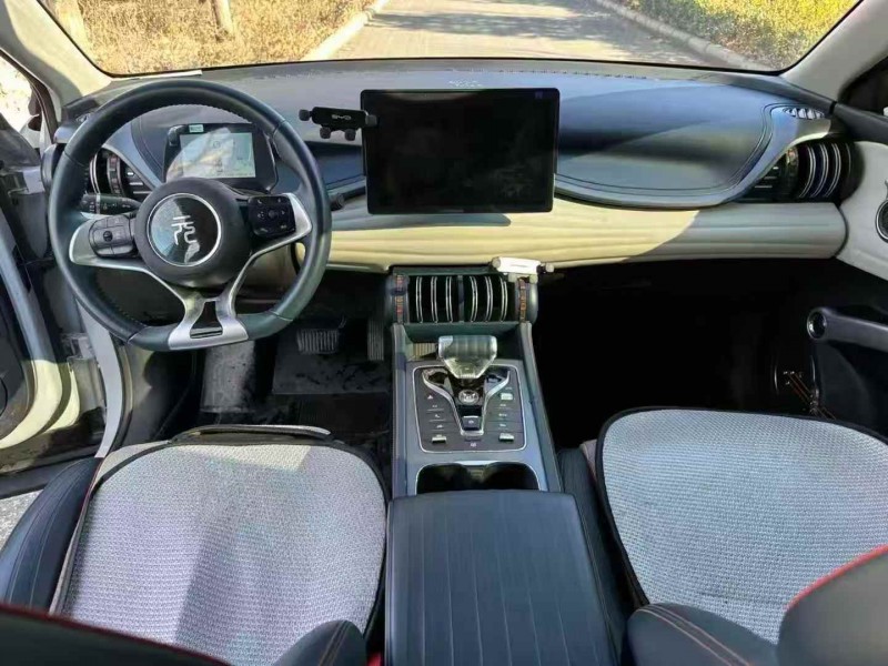 临沂22年比亚迪元5