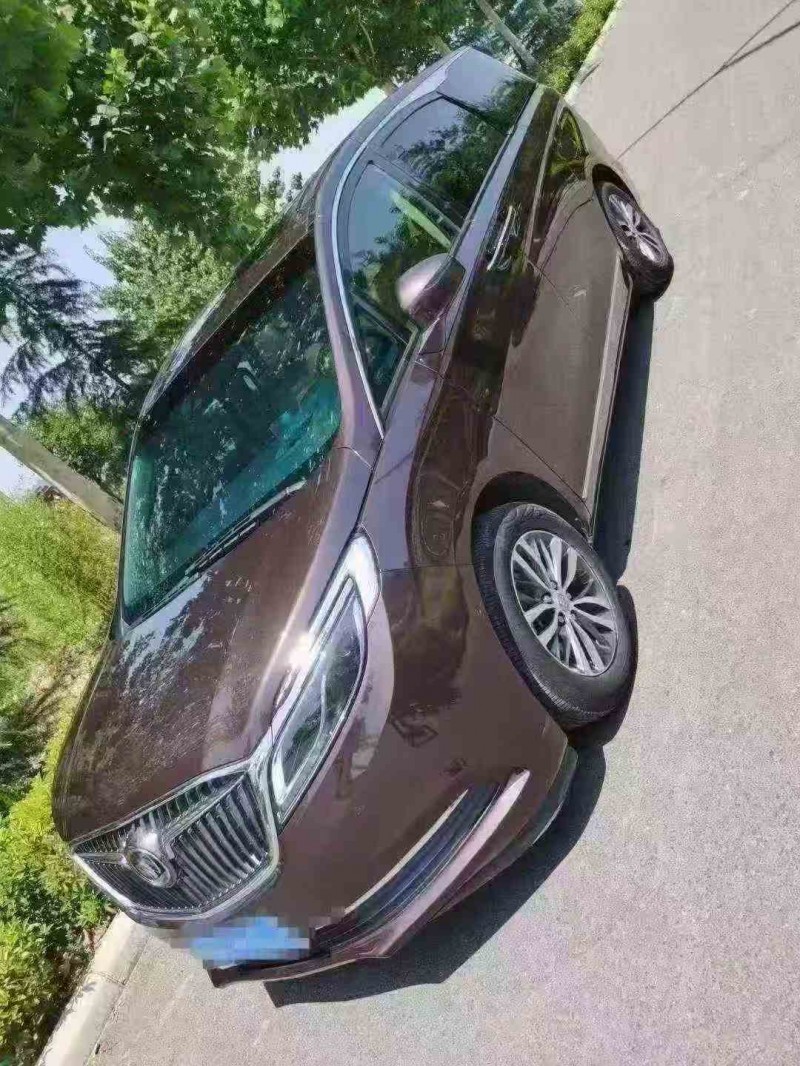 临沂18年别克GL82