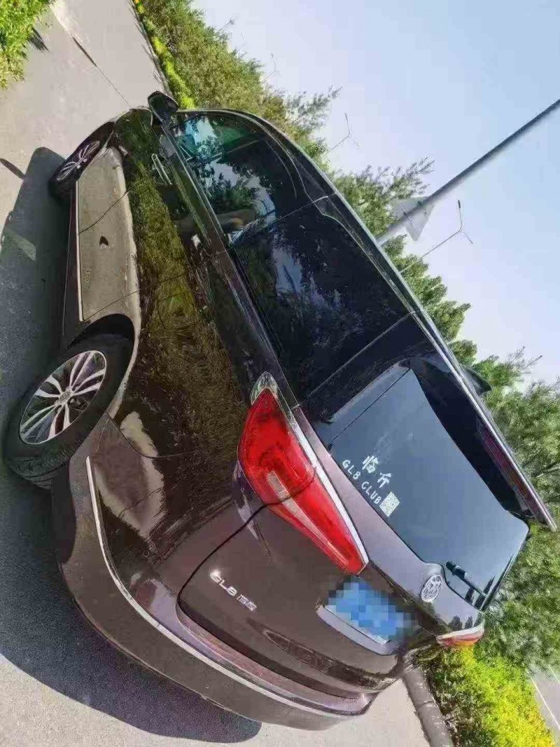 临沂18年别克GL87