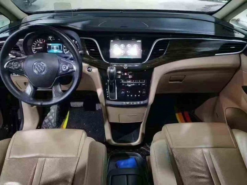 临沂17年别克GL85