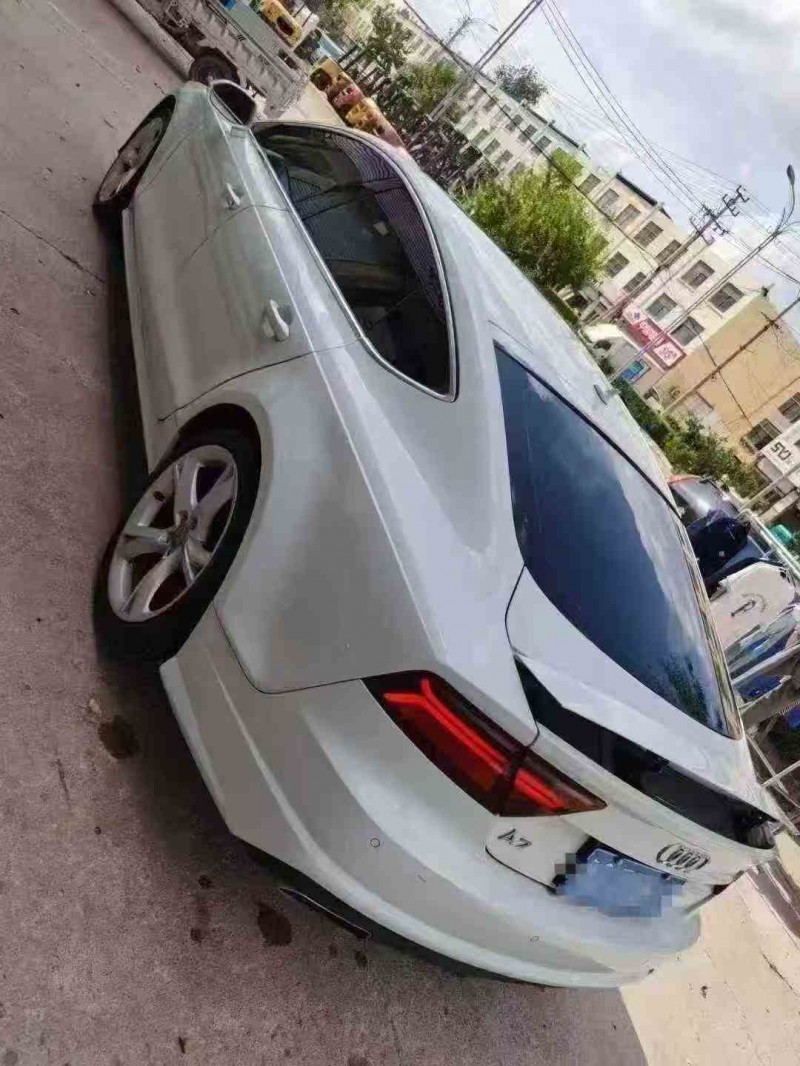 临沂17年奥迪A7L8