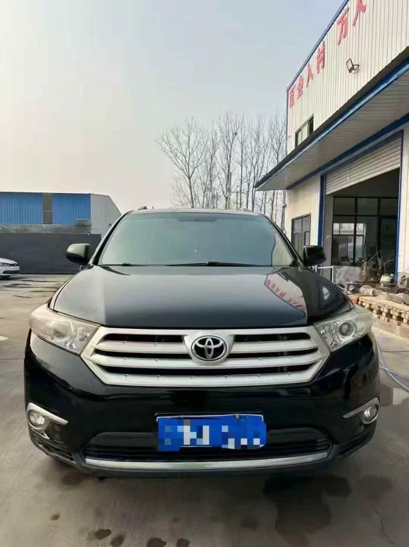 菏泽13年丰田汉兰达1