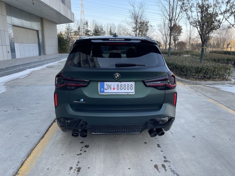 济宁18年宝马X39