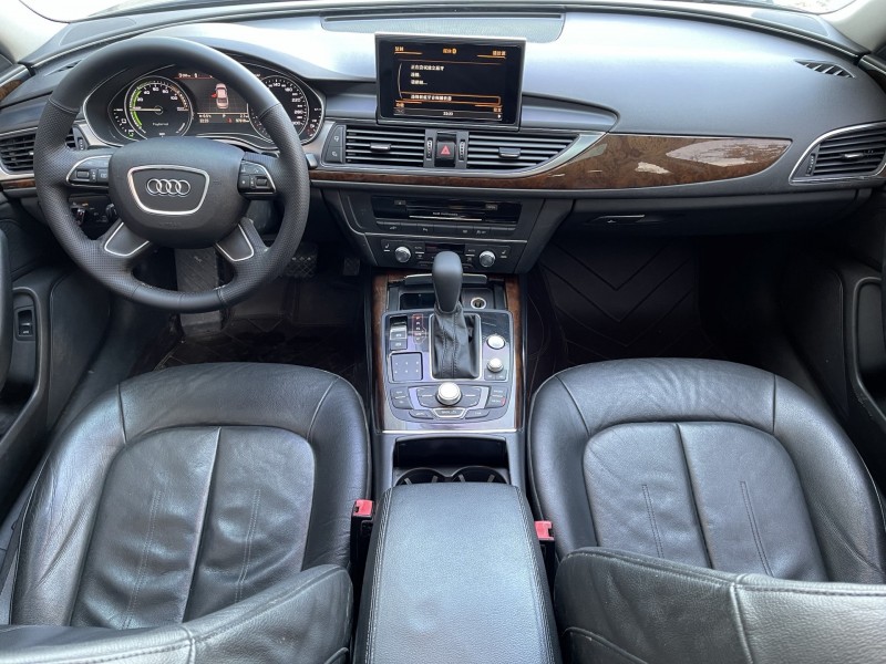 济宁16年奥迪A6L4