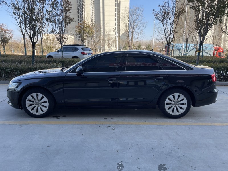 济宁16年奥迪A6L8
