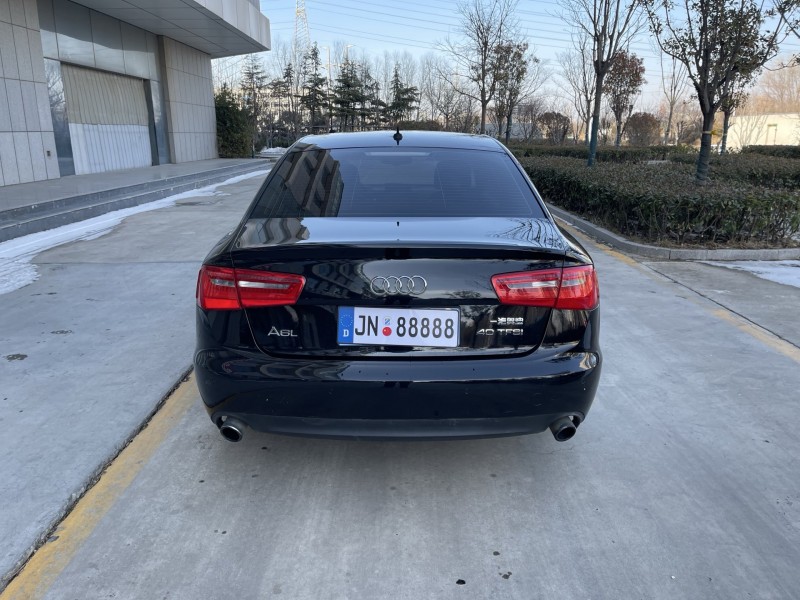 济宁16年奥迪A6L9