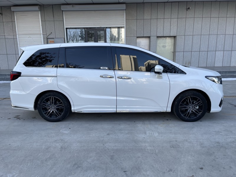 济宁23年本田奥德赛7