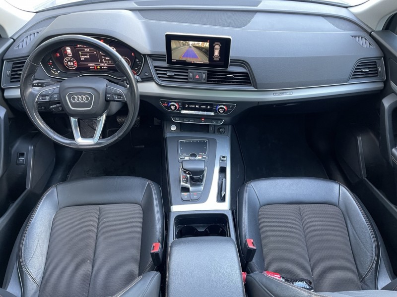 济宁19年奥迪Q54