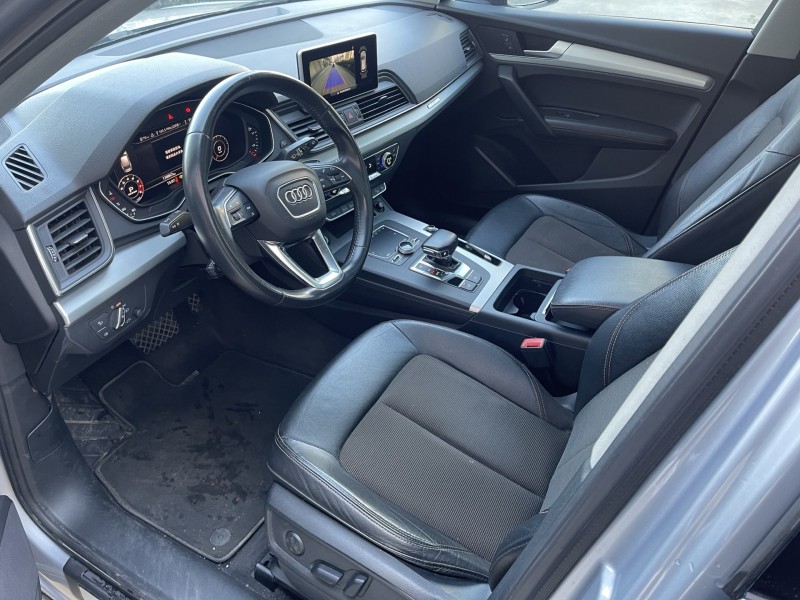 济宁19年奥迪Q56