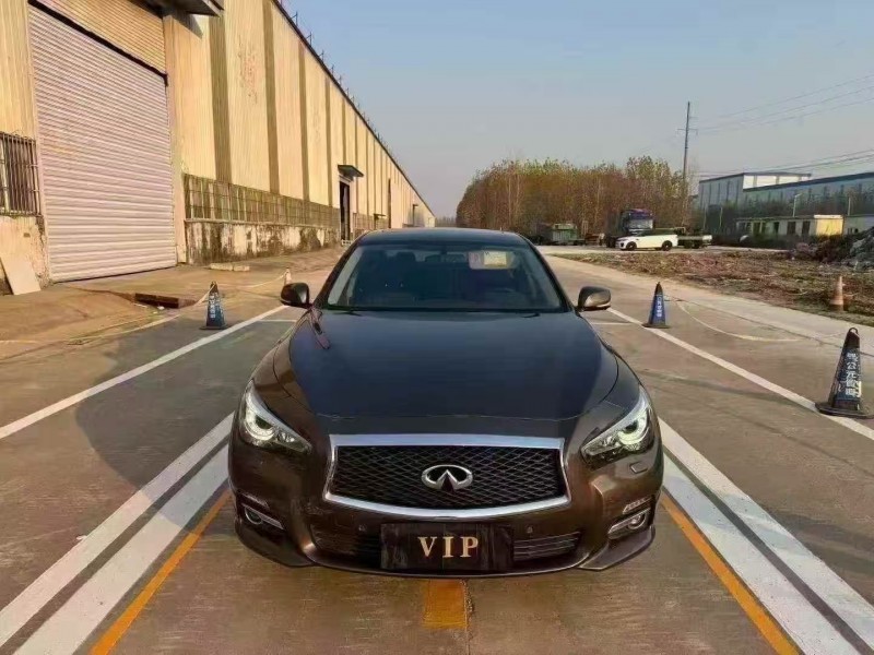 菏泽16年英菲尼迪Q50L1