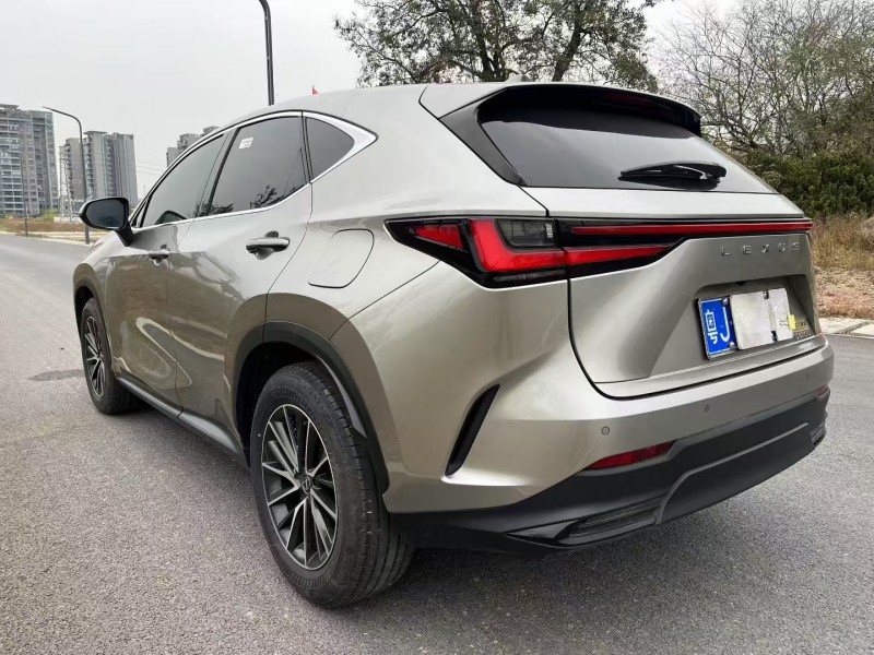 江门23年雷克萨斯NX7