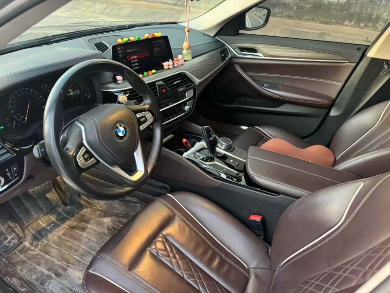 菏泽19年宝马5系4