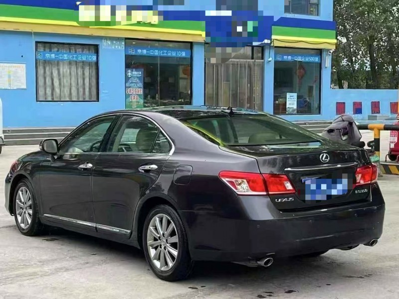 菏泽11年雷克萨斯ES8