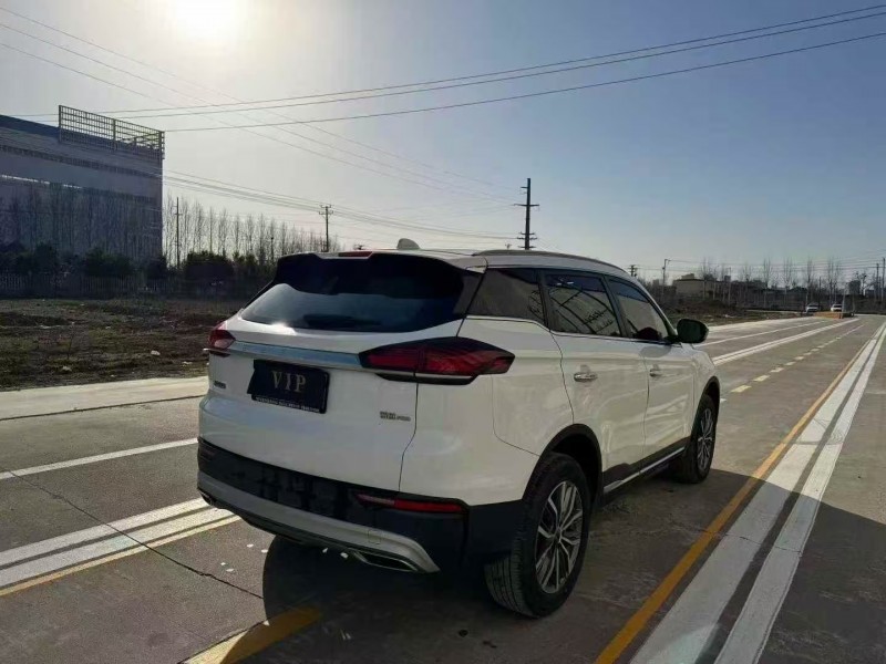 菏泽21年吉利博越7