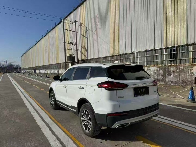 菏泽21年吉利博越8