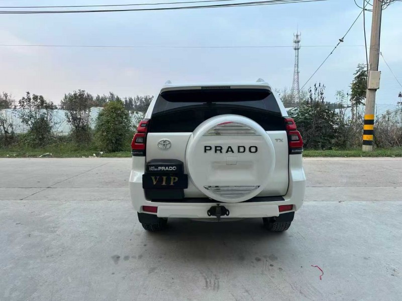 徐州17年丰田普拉多9