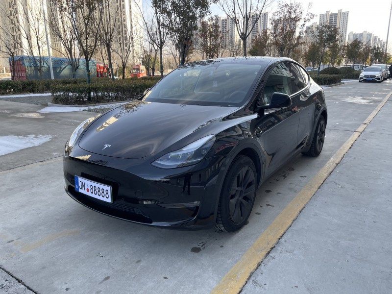 济宁24年特斯拉MODEL Y2
