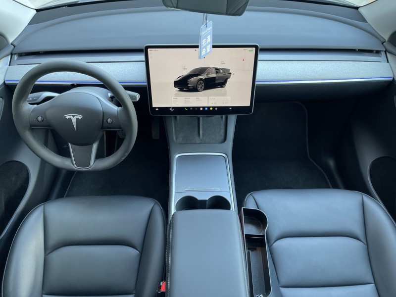 济宁24年特斯拉MODEL Y4