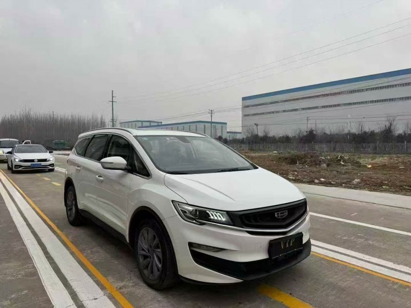 菏澤20年吉利帝豪2