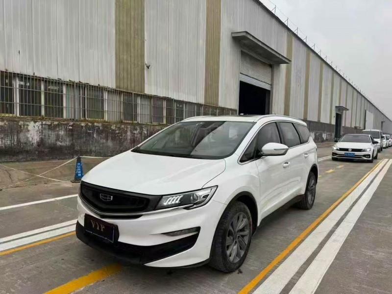 菏澤20年吉利帝豪3