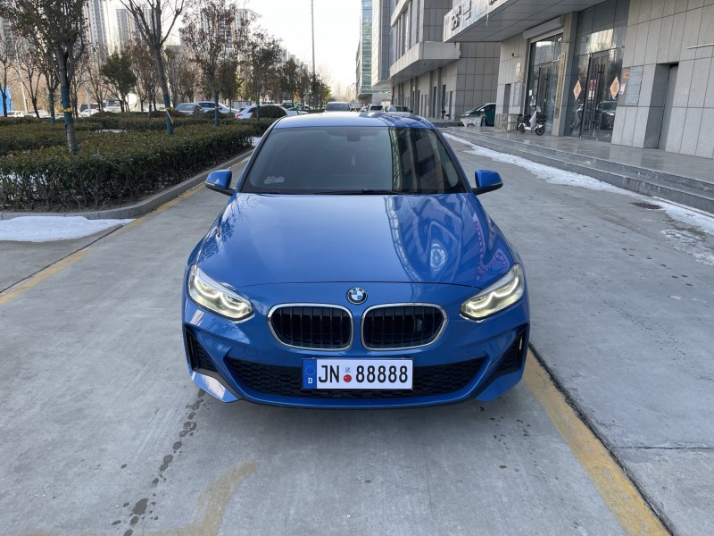 济宁21年宝马1系1