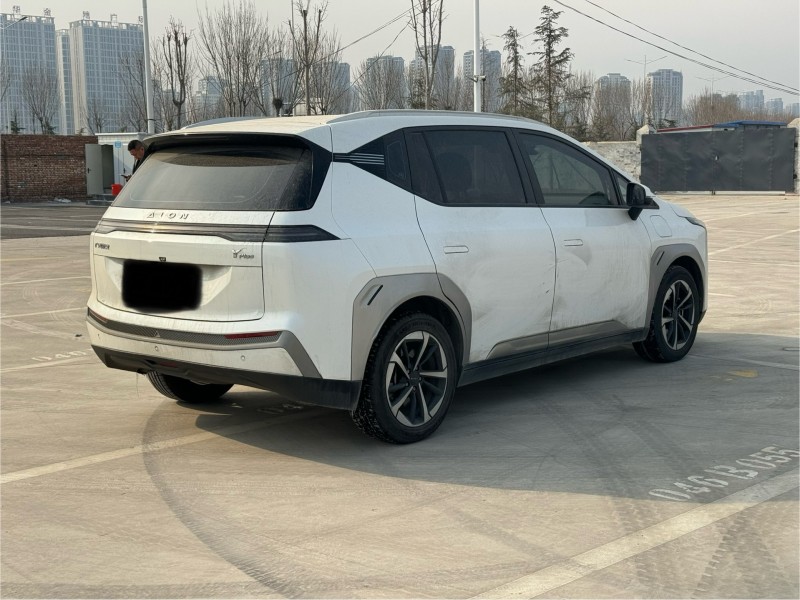 新乡25年传祺埃安Y9