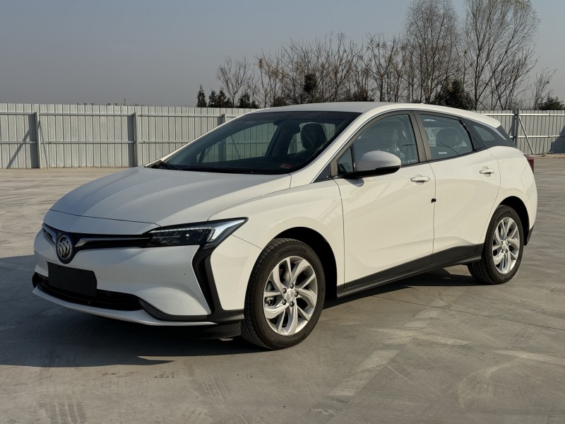 新乡26年别克微蓝2