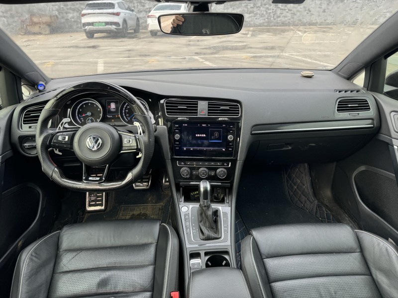 新乡19年大众高尔夫5