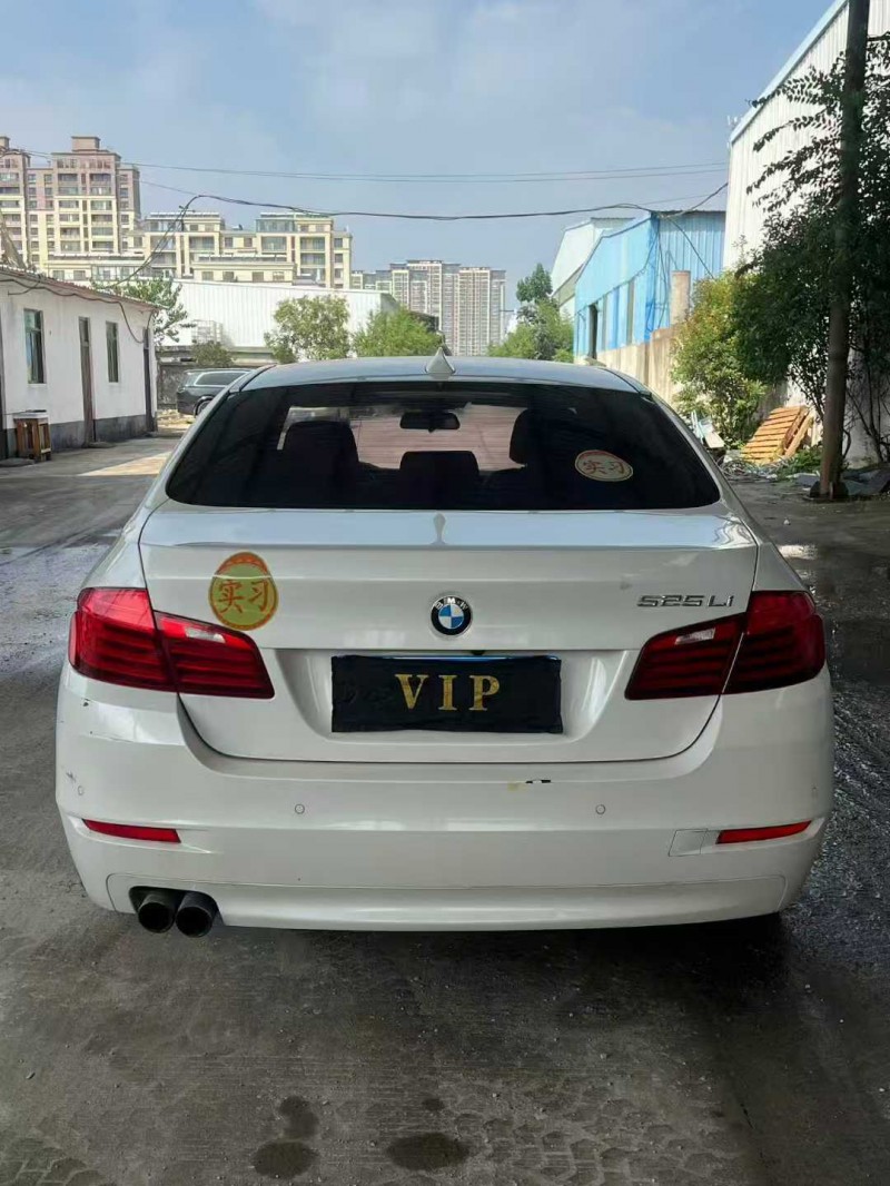 徐州16年宝马5系9