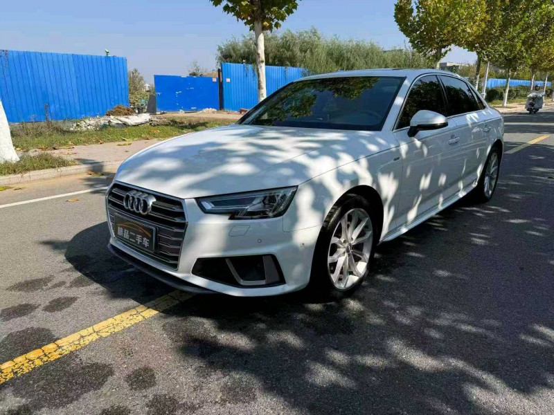 徐州19年奥迪A4L3